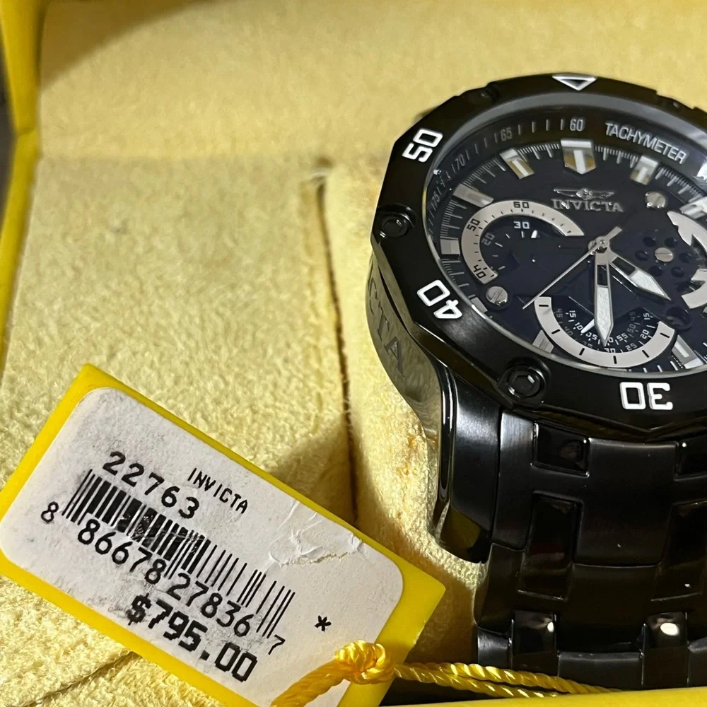 Invicta Mens Watch - Picture 2 of 7